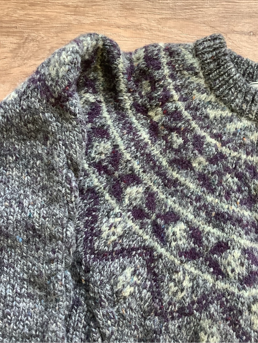 L.L. Bean Vintage Wool Silk Fair Isle Cable Knit Sweater Large - Picture 4 of 8